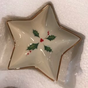 Theee piece Lenox set, new in box